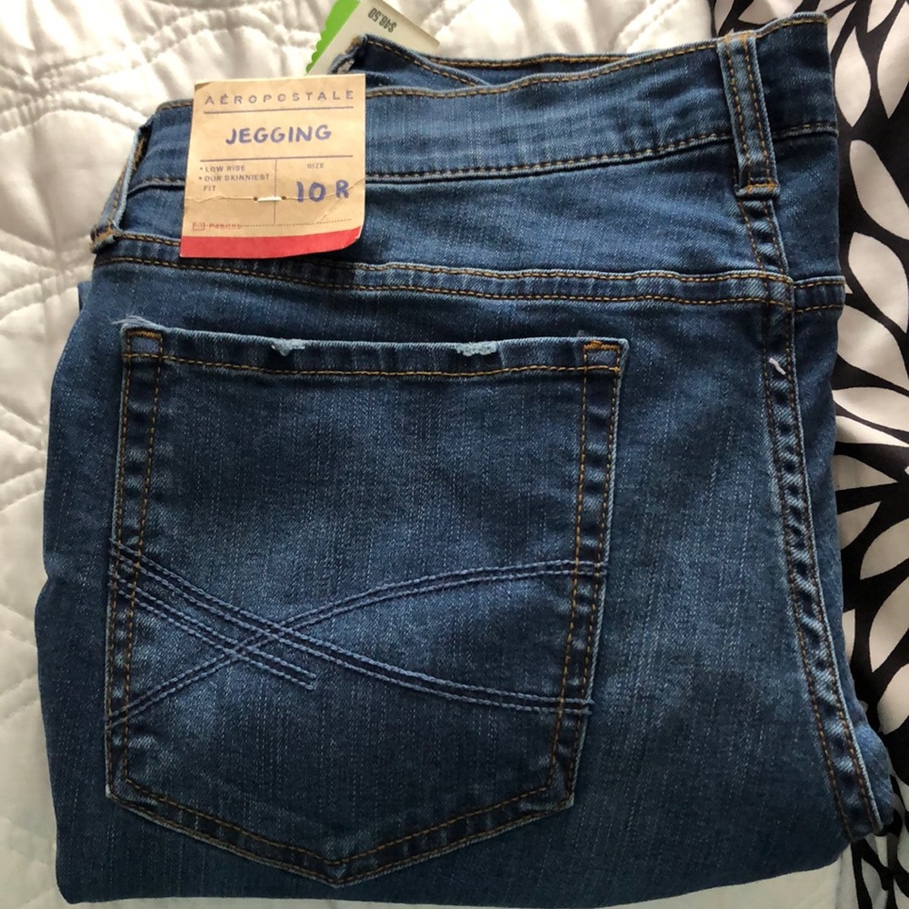 Low rise jegging